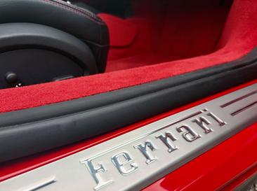 Ferrari 488 GTB — photo 15