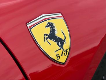 Ferrari 488 GTB — photo 23