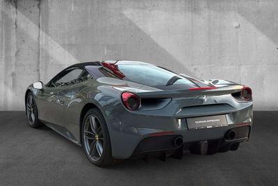 Ferrari 488