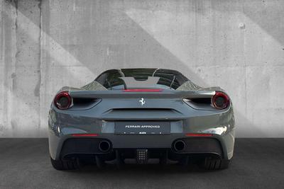 Ferrari 488