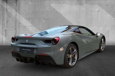 Ferrari 488 — photo 4