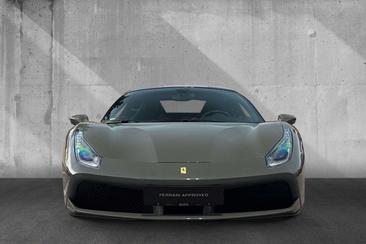 Ferrari 488 — photo 7