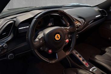 Ferrari 488 — photo 11
