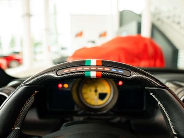 Ferrari F8 Spider — photo 15