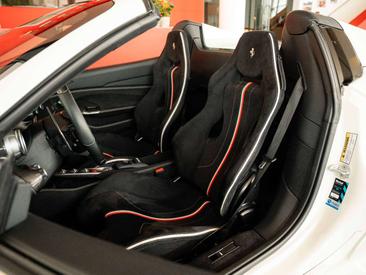 Ferrari F8 Spider — photo 17