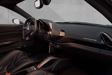 Ferrari 488 — photo 15