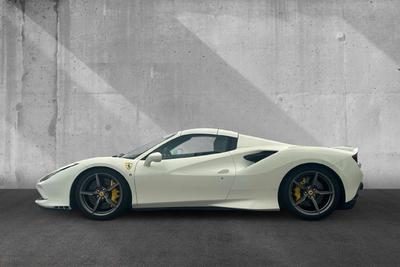 Ferrari F8 Spider