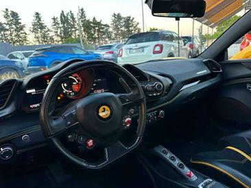 Ferrari 488 GTB — photo 13