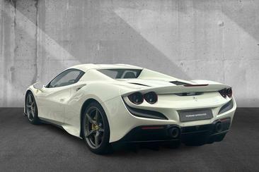 Ferrari F8 Spider — photo 4