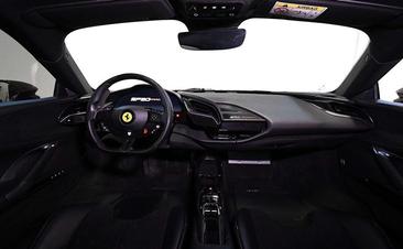 Ferrari SF90 Stradale — photo 11