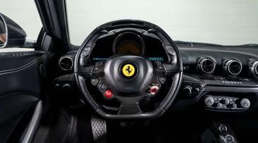Ferrari F12 Berlinetta — photo 15