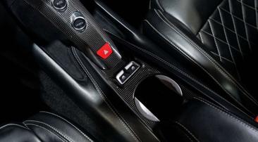 Ferrari F12 Berlinetta — photo 26