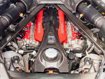 Ferrari SF90 Stradale — photo 4