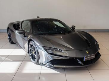 Ferrari SF90 Stradale — photo 10