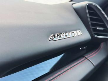 Ferrari 488 — photo 29
