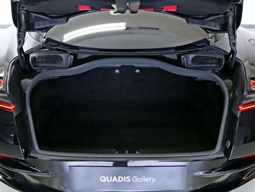 Aston Martin DB12 4.0 V8 — photo 5