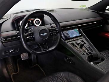 Aston Martin DB12 4.0 V8 — photo 7