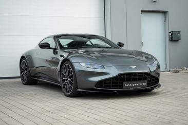 Aston Martin V8 4.0 — photo 2