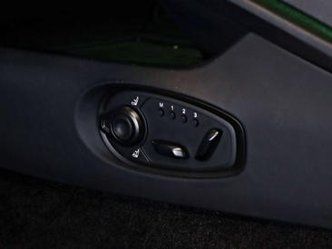 Aston Martin DB12 4.0 V8 — photo 27