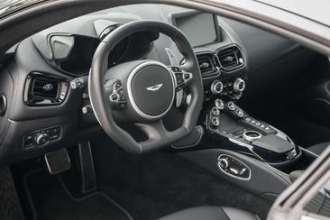 Aston Martin V8 4.0 — photo 10