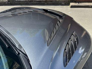 Aston Martin DBS 5.2 V12 770 Ultimate — photo 36