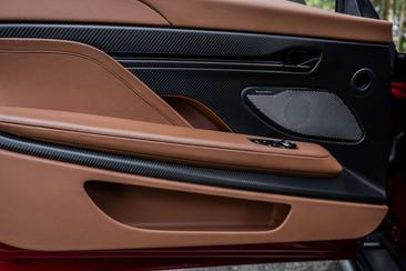 Aston Martin Vanquish SPEC Q CARBON BESPOKE — photo 43