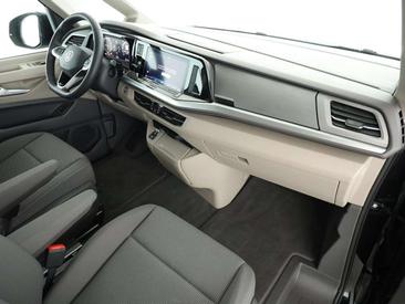 Volkswagen Multivan EHybrid 4Motion Life — photo 4