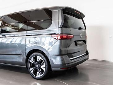 Volkswagen Multivan EHybrid 4Motion Style — photo 5