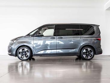 Volkswagen Multivan EHybrid 4Motion Style — photo 14