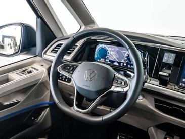 Volkswagen Multivan EHybrid 4Motion Style — photo 29