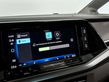 Volkswagen Multivan EHybrid 4Motion Style — photo 34