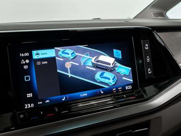 Volkswagen Multivan EHybrid 4Motion Style — photo 35