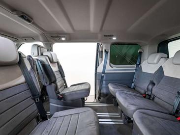 Volkswagen Multivan EHybrid 4Motion Style — photo 38