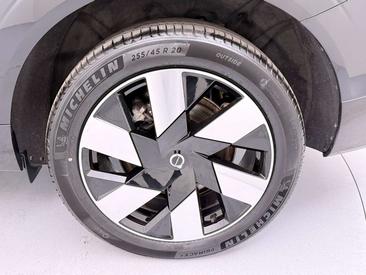 Volvo XC60 T6 Recharge R-Design — photo 16