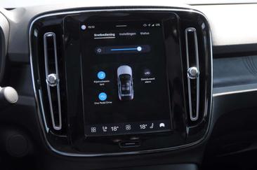 Volvo C40 Recharge PLUS — photo 22
