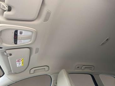 Volvo XC60 B4 Core — photo 16