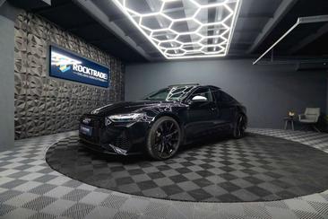 Audi RS7 4.0 TFSI — photo 11