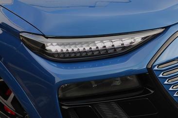 Audi SQ6 E-tron EDITION-ONE-BLUE — photo 18