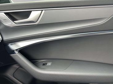Audi A6 Avant Advanced 45 TFSI — photo 20