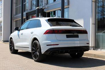 Audi Q8 S Line 50 TDI — photo 7