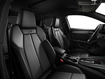 Audi S3 — photo 10