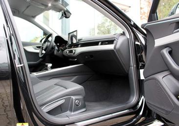 Audi A4 Allroad 40 TDI — photo 17