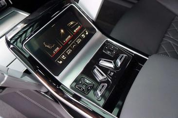 Audi A8 1st Class 60 TFSIe — photo 17