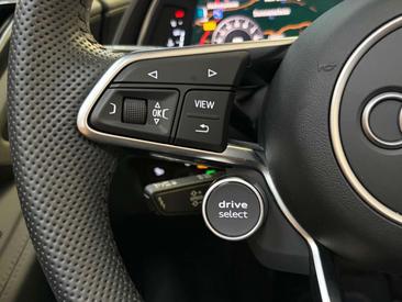 Audi R8 Spyder 5.2 FSI — photo 30