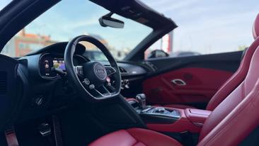 Audi R8 Performance Cabriolet — photo 7