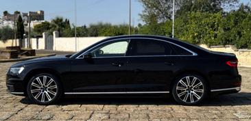 Audi A8 50 TDI — photo 11