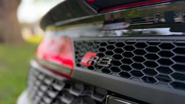 Audi R8 Performance Cabriolet — photo 10