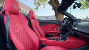 Audi R8 Performance Cabriolet — photo 13