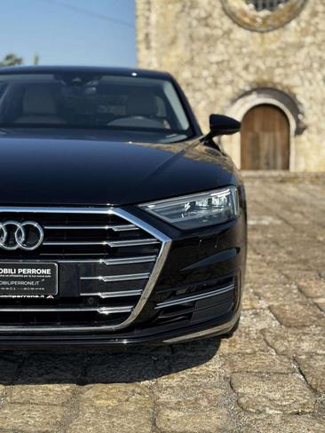 Audi A8 50 TDI — photo 17