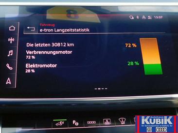 Audi A8 60 TFSIe — photo 28